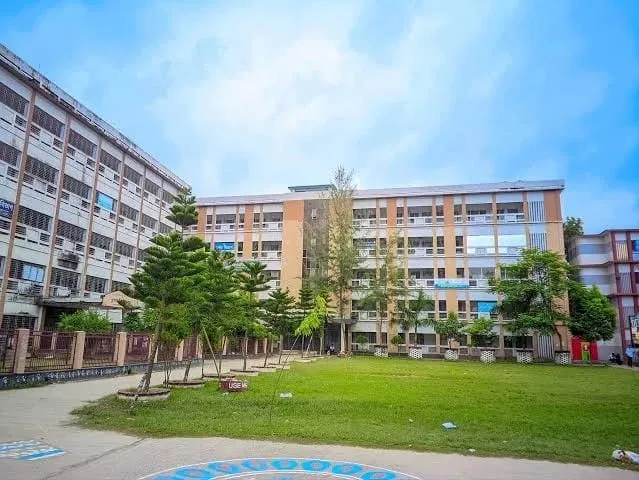 নওগাঁ সরকারি কলেজ